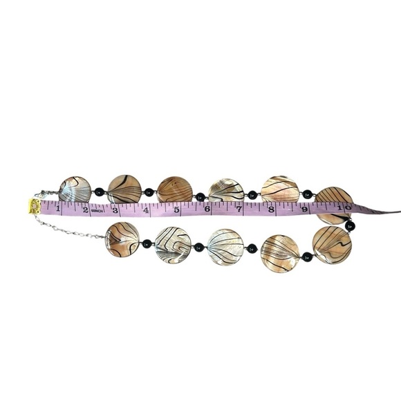 DONNA DRESSLER Sterling Silver Animal Print Dyed Shell mother of Pearl Necklace - Picture 5 of 5